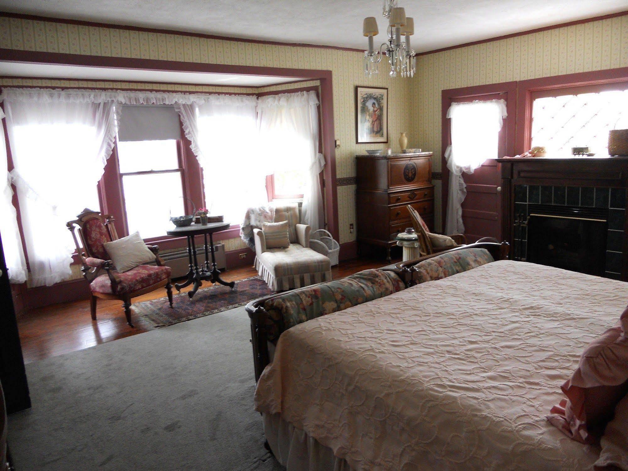Ruah Bed & Breakfast Hague Екстериор снимка