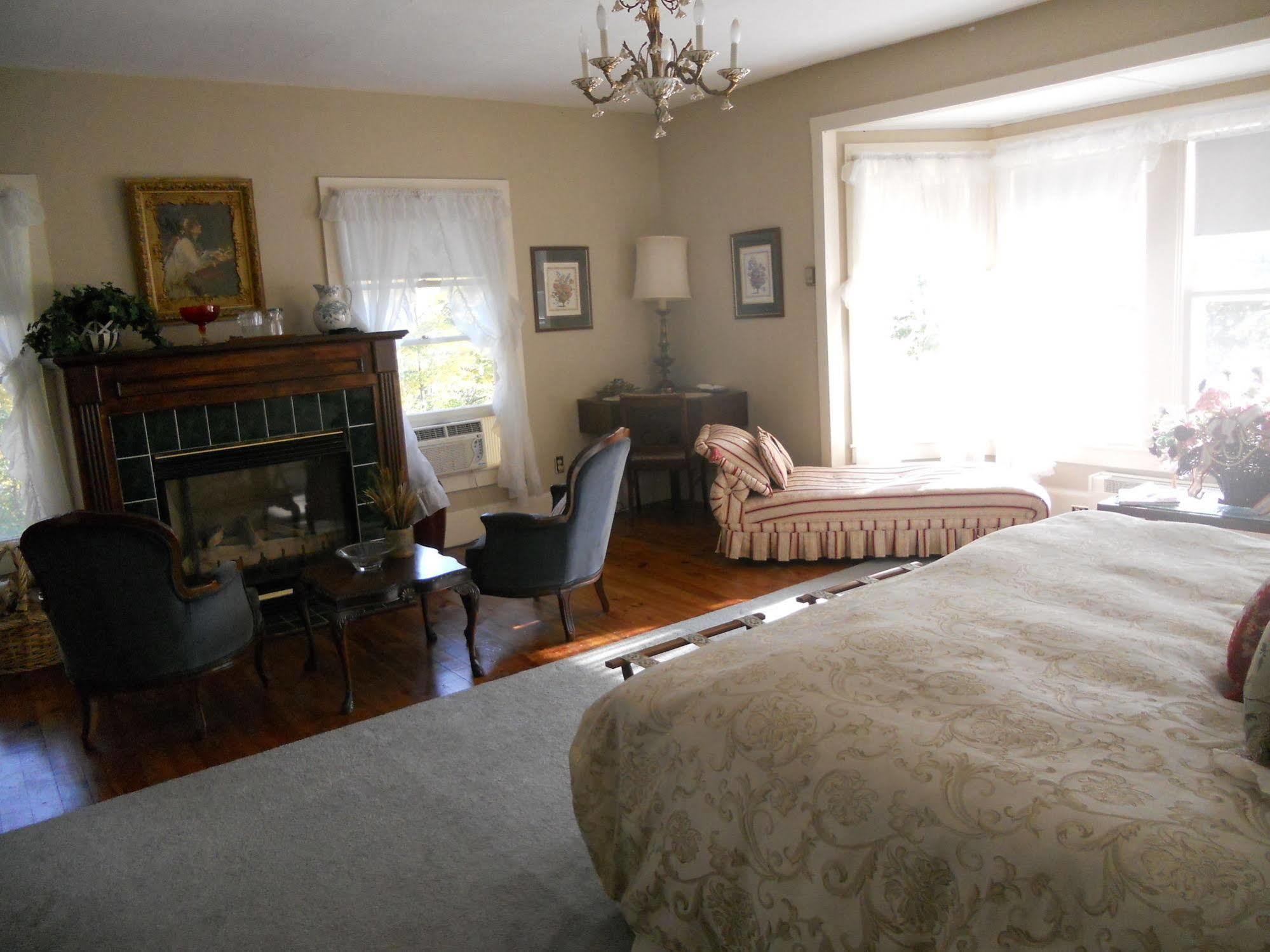 Ruah Bed & Breakfast Hague Екстериор снимка